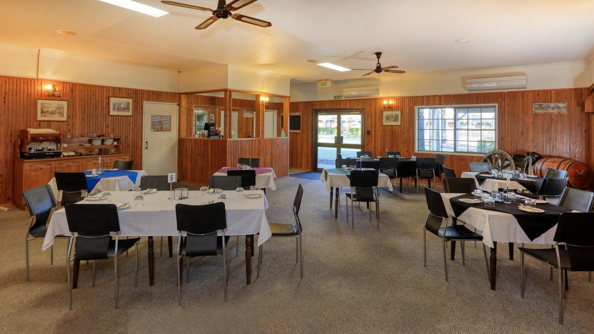 Koorawatha Homestead Motel Bororen 외부 사진